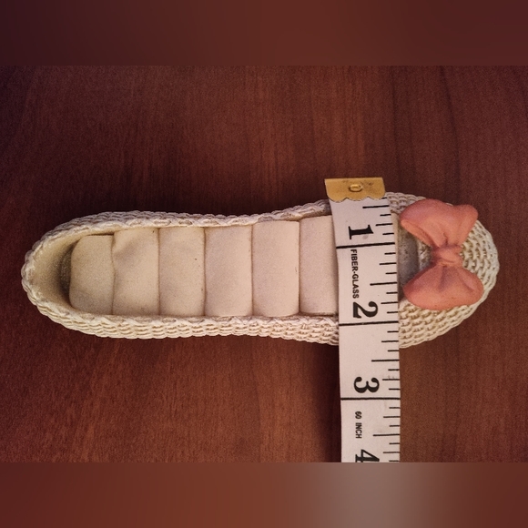 Ceramic shoe shape ring holder - Picture 5 of 6